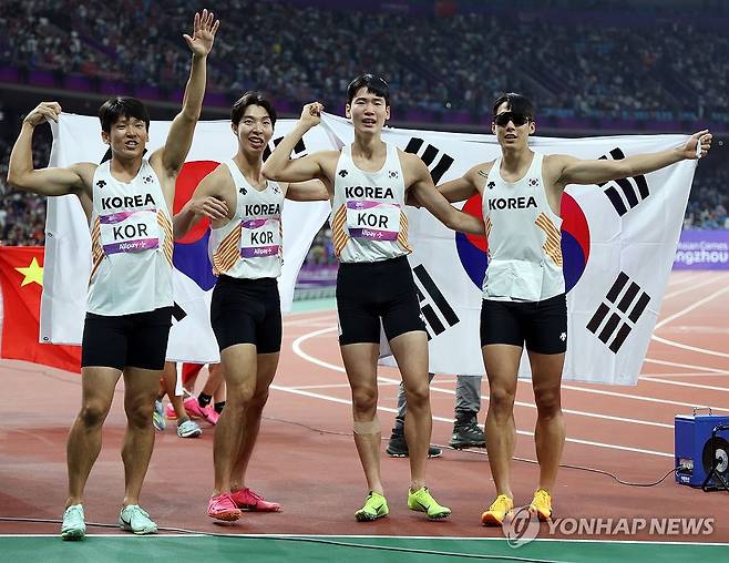 항저우 아시안게임 남자 400ｍ 계주에서 동메달은 딴 한국 대표팀 [연합뉴스 자료사진]