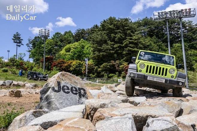 지프 랭글러 (@지프 캠프 2017)
