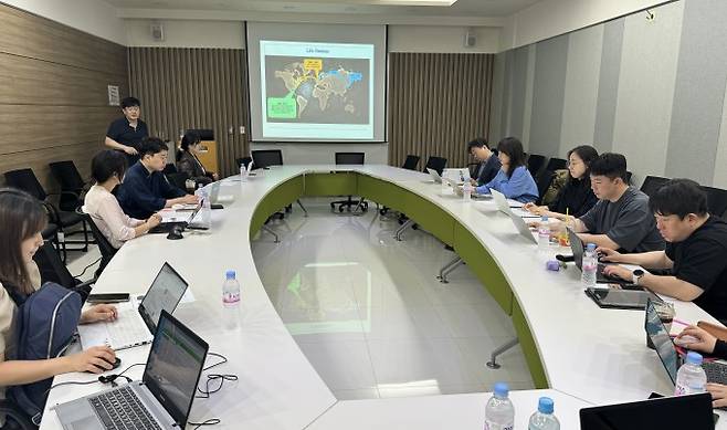 서울 용산구 모처에서 열린 한국과학기자협회-IBS 과학미디어아카데미 '화학에도 계산이 필요해-컴퓨터로 화학 연구 레시피 찾는다'. IBS 제공