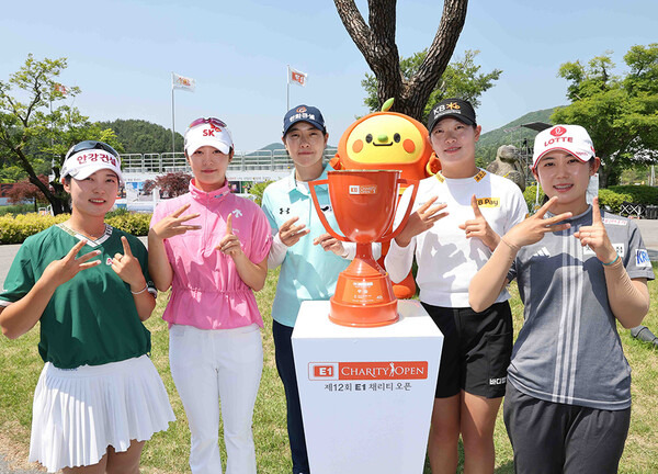 2024년 한국여자프로골프(KLPGA) 투어 제12회 E1채리티 오픈에 출전하는 전예성, 김재희, 이정민, 방신실, 황유민 프로. 사진제공=대회조직위원회