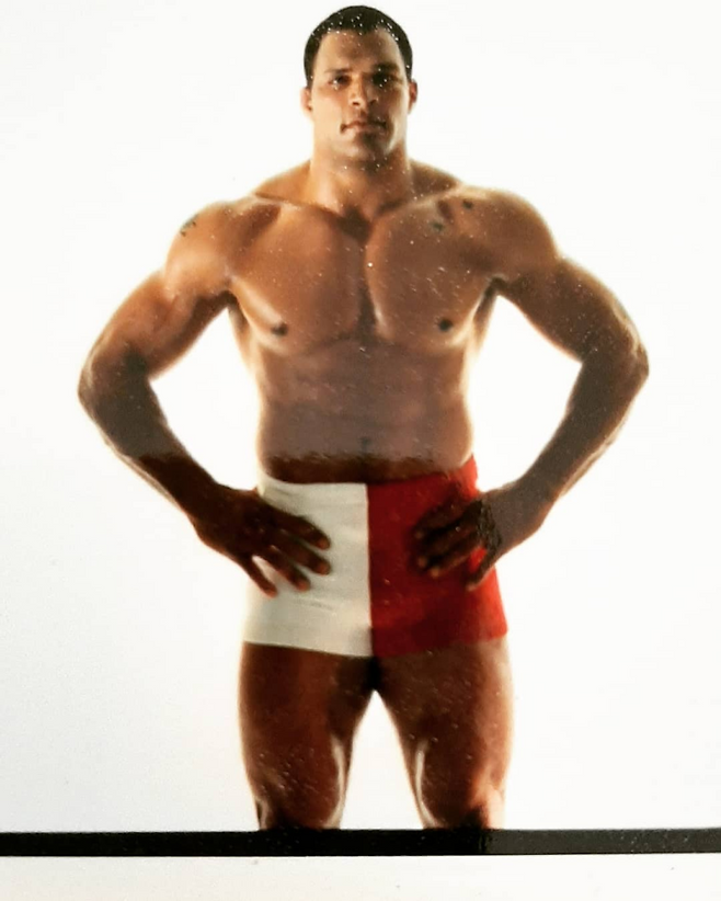 젊은 시절 엄청난 근육을 자랑했던 마크 커. 인스타그램