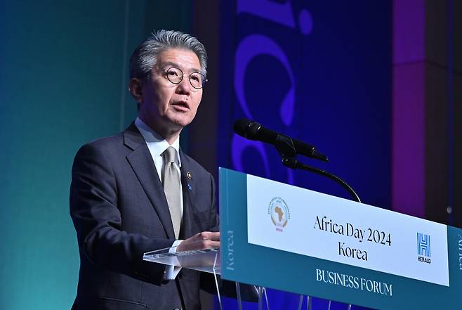 Seoul’s Vice Minister of Foreign Affairs Kim Hong Kyun speaks at the Africa Day 2024 Korea Business Forum held Thursday in Seoul. (Im Se-jun/The Korea Herald)