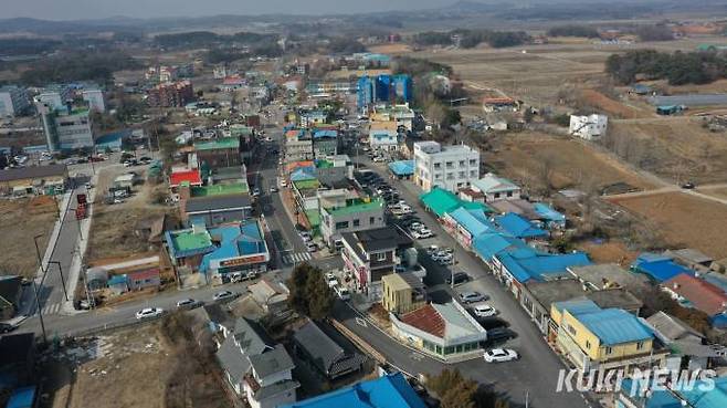 행안부 공모사업인 '생활권 단위 로컬브랜딩 지원사업'으로 선정된 당진군 신평면 재래시장 일원. 독자제공