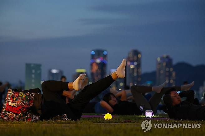 요가 강의 [연합뉴스 자료사진]