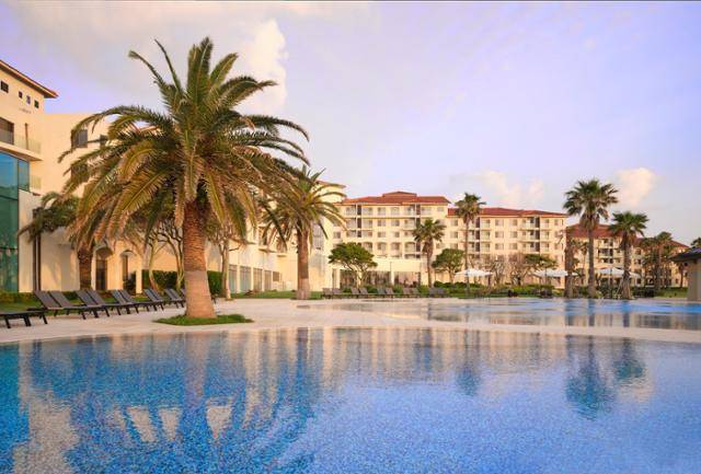 해비치 리조트 제주를 야외에서 바라본 모습. 해비치호텔앤드리조트 제공