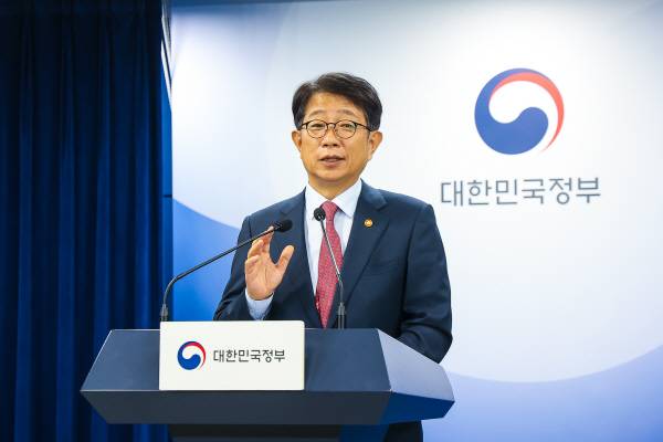 박상우 국토교통부 장관이 29일 정부서울청사에서 전세사기 특별법 개정안에 대해 대통령의 재의요구권(거부권) 행사를 건의한 이유를 설명하고 있다. 국토부 제공