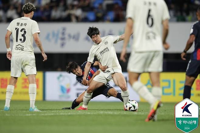 ▲ 수원FC가 강상윤과 이승우의 골로 대구FC를 꺾었다. ⓒ한국프로축구연맹