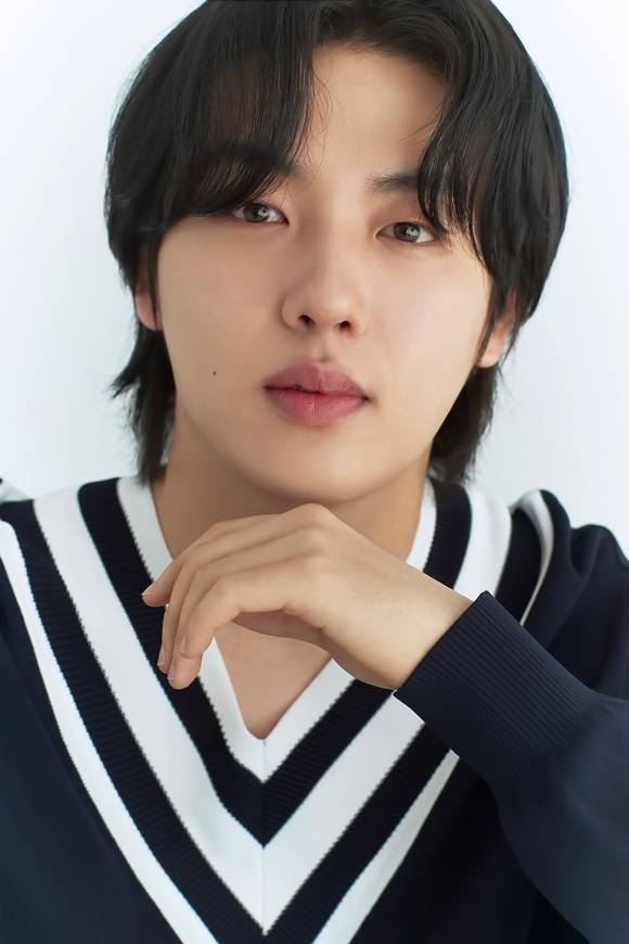 배우 윤현수가 최근 서울 마포구 상암동 <더팩트> 사옥에서 '수사반장 1958' 종영 인터뷰를 진행했다. /아우터유니버스