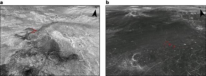 10배로 확대해 본 시프 몬스(왼쪽)와 니오베 플라니티아 지형. 빨간색으로 표시한 부분이 용암이 흘러 지형이 변화한 곳이다. 네이처 천문학