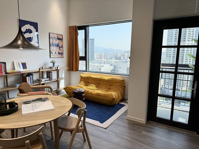 서울 용산구 ‘에피소드 용산 241’ 알파타입. 월 임대료는 390만원에서 510만원대다. [박로명 기자]