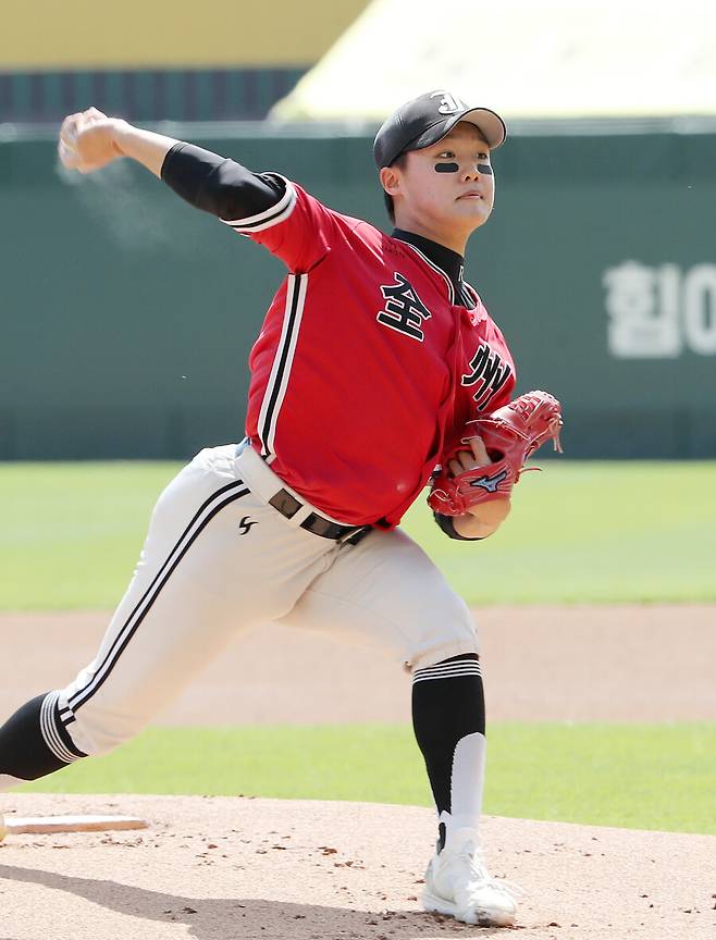 ▲ 전주고 정우주 ⓒSSG랜더스