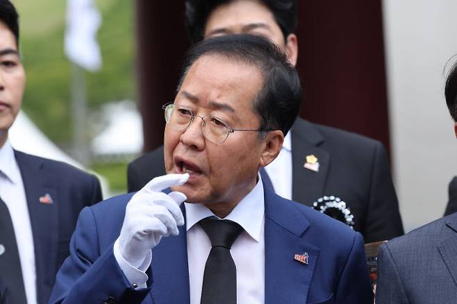 홍준표 대구시장이 지구당 부활에 대해 정치 부패의 제도적인 틀을 다시 마련하는 것이라며 비판했다.(사진=뉴스1)