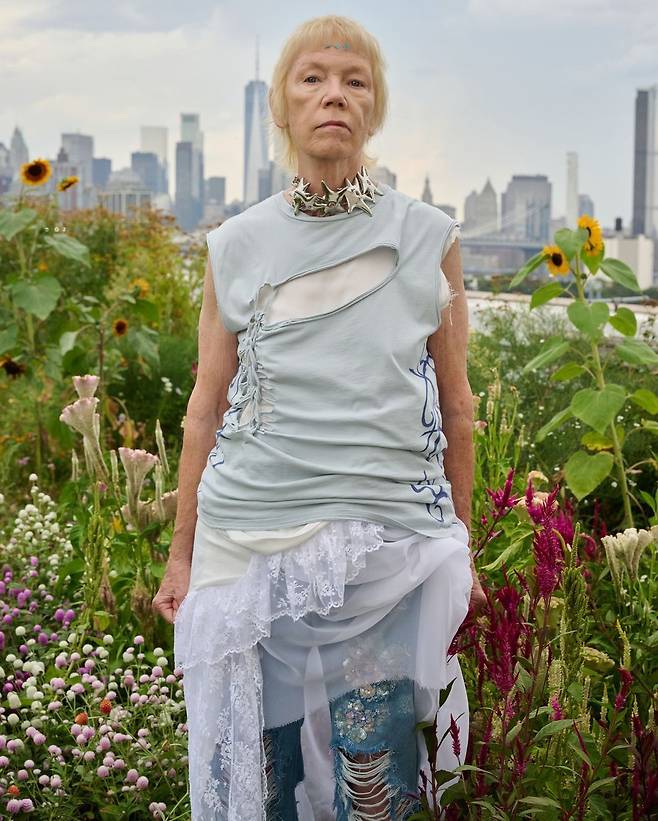 찰리 엥그먼의 어머니 캐슬린 엥그먼