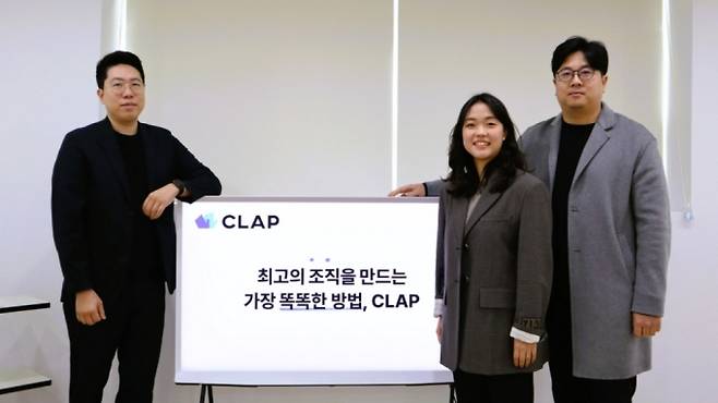 (왼쪽부터)디웨일의 구자욱 대표, 이현정 최고제품책임자(CPO), 권세형 최고기술책임자(CTO) /사진=디웨일