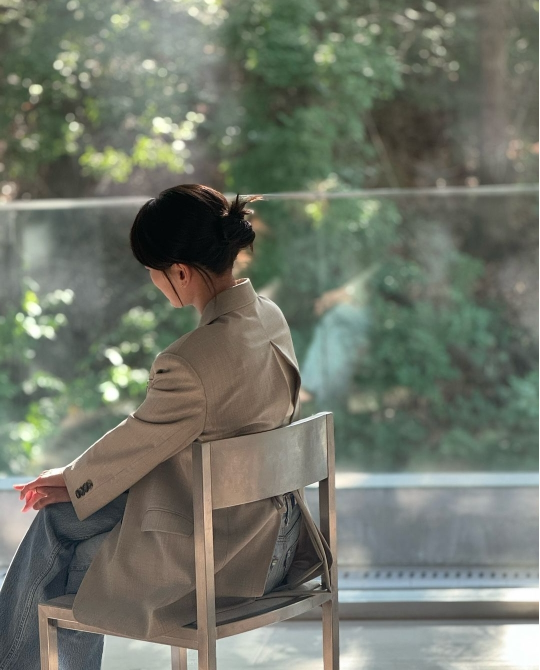 천우희의 진솔한 이야기와 패션 감각을 엿볼 수 있는 ‘유퀴즈’ 출연 소식이 화제다.사진=천우희 SNS