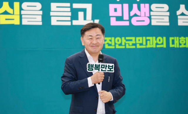 ▲'고위직 인사'의 추천을 받겠다는 김관영 전북도지사의 인사 실험은 "고위직의 경우 실력과 인성을 두루 갖춰야 한다"는 명확한 메시지를 전달하는 데 성공한 것으로 보인다. ⓒ전북자치도