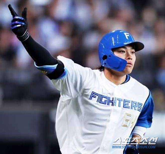 입단 6년차에 주전으로 올라선 니혼햄 포수 다미야. 6일까지 타율 3할4푼7리를 기록, 퍼시픽리그를 넘어 양 리그 1위를 달리고 있다. 사진캡처=니혼햄 파이터스 SNS