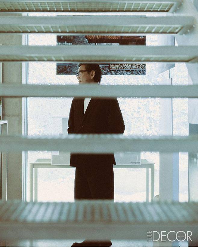 매스스터디스 사무실에서 만난 건축가 조민석.