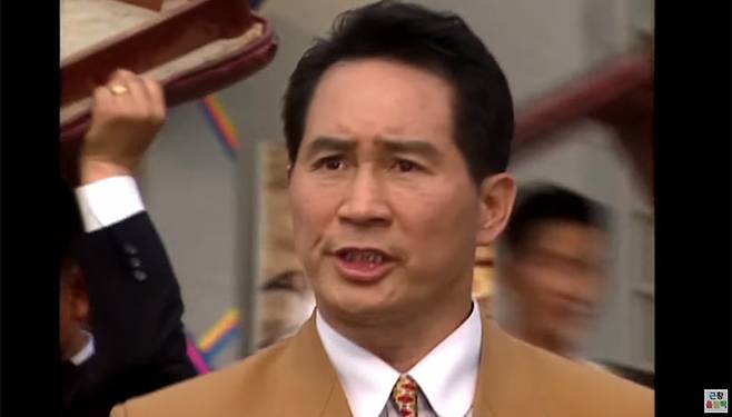 SBS 인기드라마 '야인시대'에 출연했던 배우 정일모가 과거 실제 조직 생활을 했다고 고백했다. /사진=유튜브 영상 갈무리