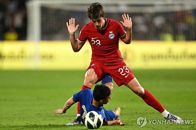 태국-싱가포르 경기 장면 [AFP=연합뉴스]