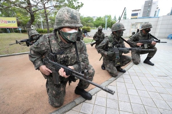 군인들의 훈련 모습 [자료=연합뉴스]