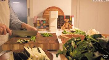 살림유튜버 ‘꿀주부’의 한 영상 장면 [유튜브 채널 캡처]