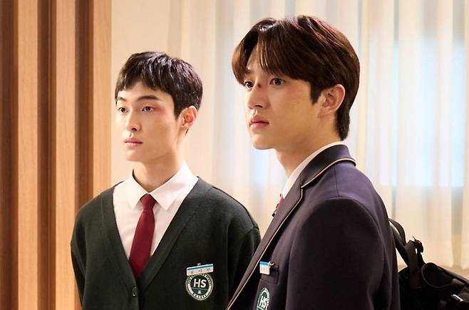 ‘조폭고’를 통해 처음 호흡을 맞춘 윤찬영(왼쪽)과 봉재현. 사진 I 넘버쓰리픽쳐스