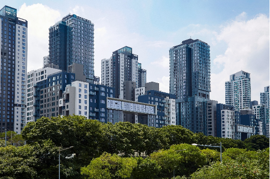 통합재건축의 성공 사례로 꼽히는 서울 서초구 반포동 ‘래미안 원베일리’.(삼성물산 제공)