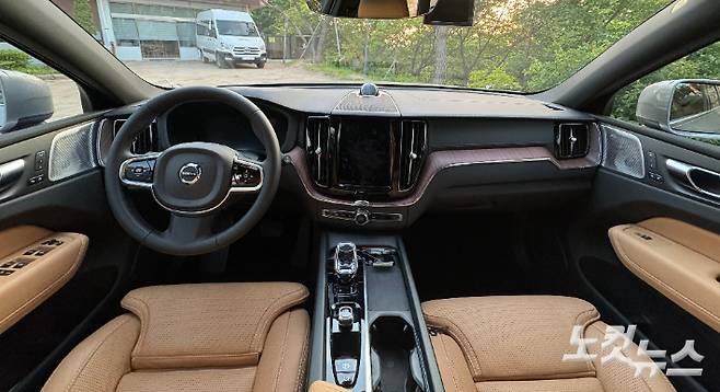 볼보 XC60. 윤준호 기자