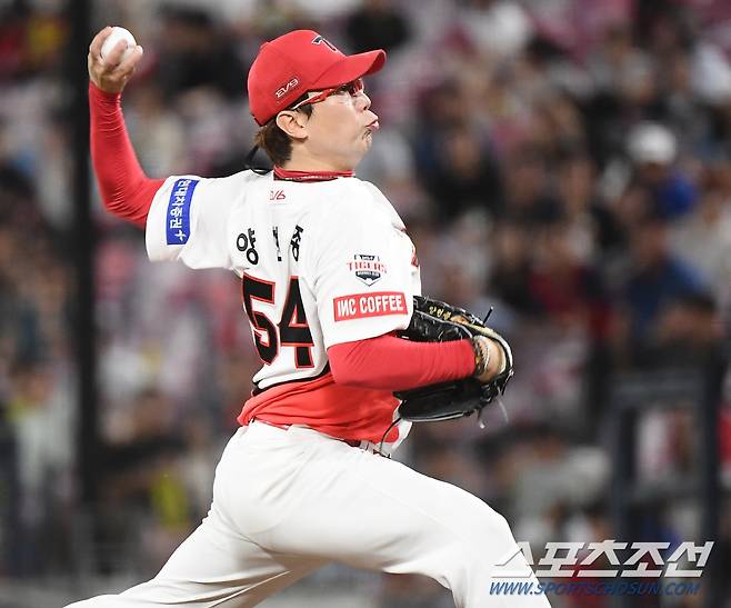 18일 광주 기아 챔피언스필드에서 열린 LG-KIA전. 양현종이 투구하고 있다. 광주=정재근 기자 cjg@sportschosun.com/2024.6.18/