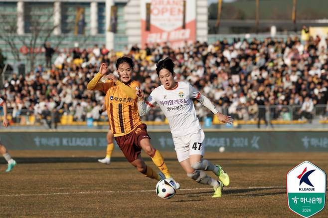 강원FC 양민혁(오른쪽). 사진=프로축구연맹