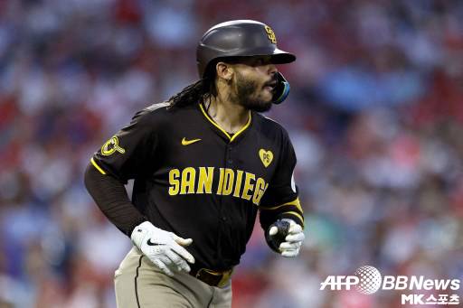 캄푸사노는 6회 투런 홈런을 때렸다. 사진(美 필라델피아)=ⓒAFPBBNews = News1