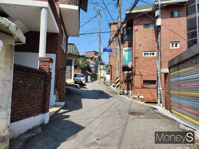 최근 건설업계 침체로 다수의 시공사들이 경쟁입찰로 인한 출혈을 막기 위해 수의계약을 선호하는 모습이다./사진=머니S 정영희 기자