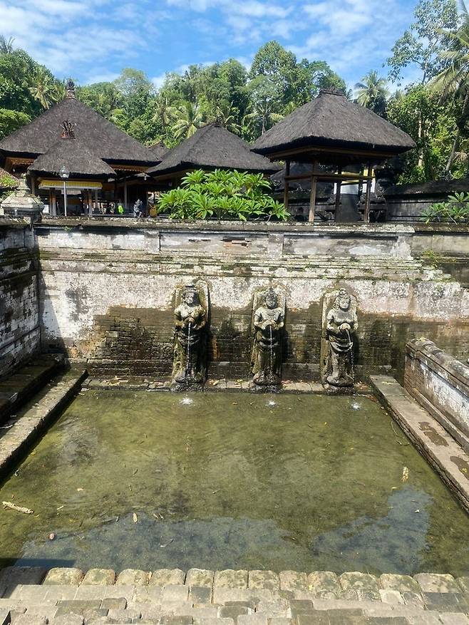 고아 가자 사원.