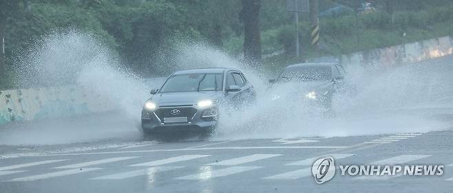 폭우 내리는 제주./ 사진=연합뉴스