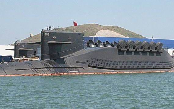 중국의 094형 전략핵잠수함. /조선일보DB