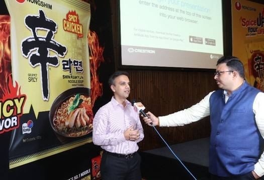 지난해 8월 인도 뉴델리에서 열린 신라면치킨 론칭 행사. [농심 제공]