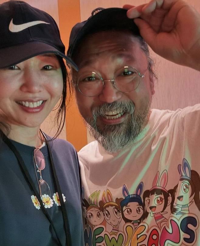 [서울=뉴시스] 민희진(왼쪽), 무라카미 다카시. (사진=민희진 인스타그램 캡처) 2024.06.27. photo@newsis.com *재판매 및 DB 금지