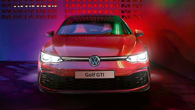 사진 : 폭스바겐 골프 GTI