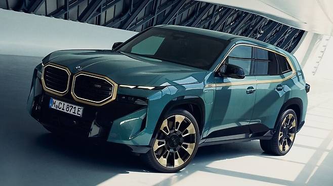 사진 : BMW XM
