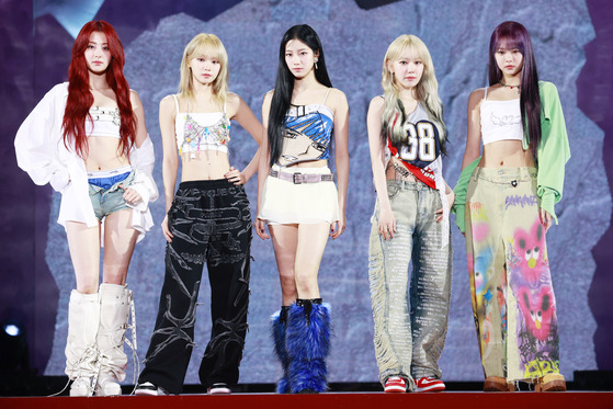 Girl group Le Sserafim [YONHAP]