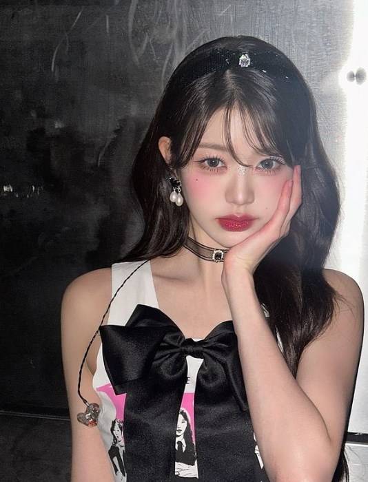 장원영. 사진|SNS