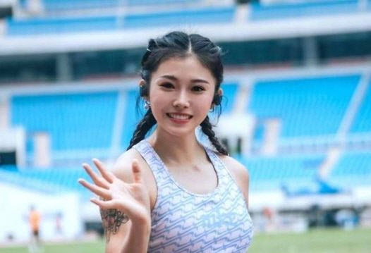 2024 다이아몬드 리그 대회 여자 100m 허들 경기에 참가한 우옌니. (사진=웨이보 화면 갈무리)