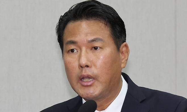 김태효 국가안보실 1차장이 1일 국회 운영위원회 전체회의에서 의원 질의에 답변하고 있다. 뉴시스