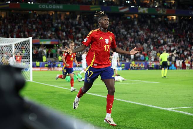 후반 30분 추가골을 터트린 스페인 니코 윌리엄스. Getty Images