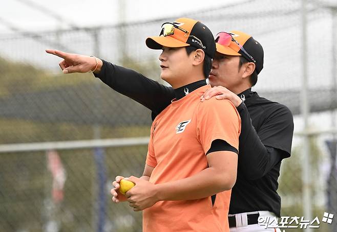 한화 투수 김서현은 지난달 30일 사직구장에서 열릴 계획이었던 '2024 신한 SOL Bank KBO 리그' 롯데와 더블헤더 1~2경기에서 특별 엔트리로 1군에 합류했다. 엑스포츠뉴스 DB