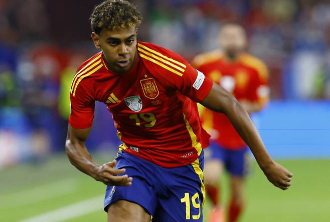 Soccer Football - Euro 2024 - Group B - Spain v Italy - Arena AufSchalke, Gelsenkirchen, Germany - June 20, 2024 Spain's Lamine Yamal in action REUTERS/Piroschka Van De Wouw<저작권자(c) 연합뉴스, 무단 전재-재배포, AI 학습 및 활용 금지>