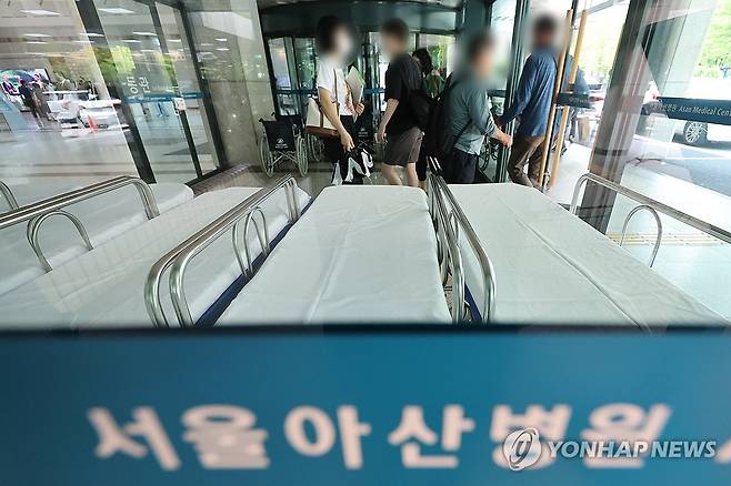 서울아산병원 교수들 4일부터 휴진 예정 (서울=연합뉴스) 신현우 기자