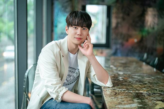 배우 이준영은 “연기가 너무 재밌고 응원해주시는 분들에게 감사하다”며 앞으로의 활동에 대한 기대를 당부했다. 사진ㅣ티빙