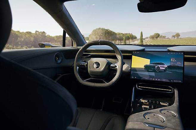 로터스 하이퍼 전기 SUV '엘레트라'